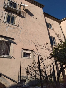 Casa Indipendente in in vendita da privato a Montenero Val Cocchiara corso Vittorio Emanuele