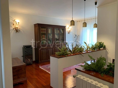 Casa Indipendente in vendita a Colli a Volturno corso Guglielmo Marconi