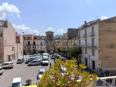 Casa Indipendente in vendita a Isernia piazza 10 Settembre, 17