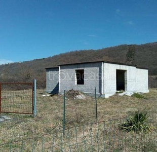 Casa Indipendente in vendita a Sessano del Molise via Pantaniello