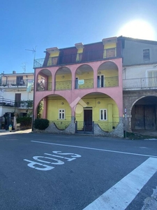 Casa Indipendente in vendita a Sesto Campano via Ferreria, 22