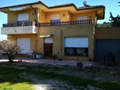 Casa Indipendente in vendita ad Alghero regione La Scaletta