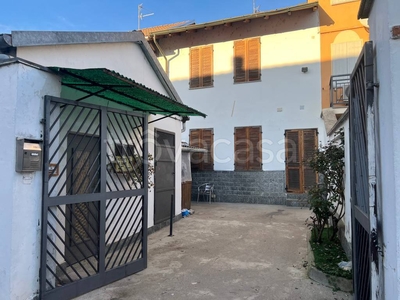 Casa Indipendente in vendita ad Asigliano Vercellese via Molino San Vittore, 16