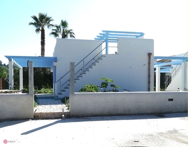 Casa indipendente in Vendita in Lungomare del mediterraneo 34 a Campofelice di Roccella