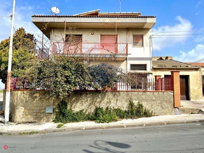 Casa indipendente in Vendita in Via Vittorio Veneto 343 a Grammichele