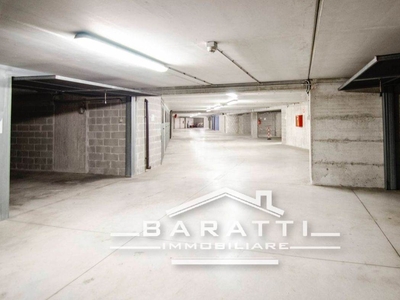 Garage / posto auto in vendita a Mantova Centro Storico