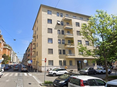 Monolocale in Affitto a Milano, 899€, 30 m², arredato