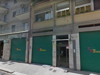 Negozio di 3 vani /370 mq a Bari - Libertà (zona liberta)