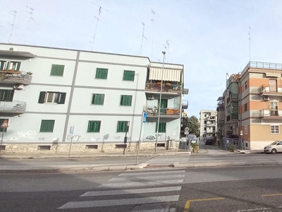 Quadrilocale ristrutturato a Bari