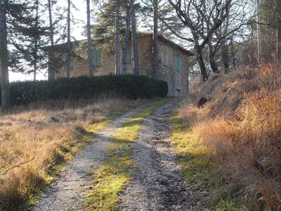 Rustico da ristrutturare a Gubbio