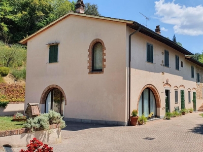 Rustico in vendita a Montopoli in Val d'Arno