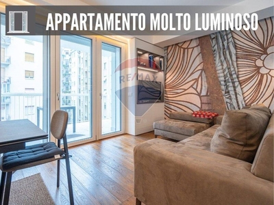 Trilocale in Affitto a Milano, zona Lodi, 1'800€, 90 m²