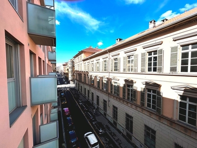 Trilocale in Affitto a Torino, 1'100€, 90 m²