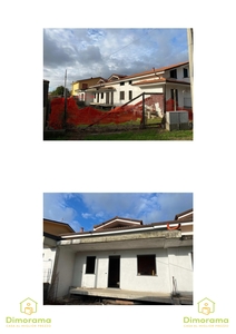 Vendita Villa bifamiliare in MASSAROSA