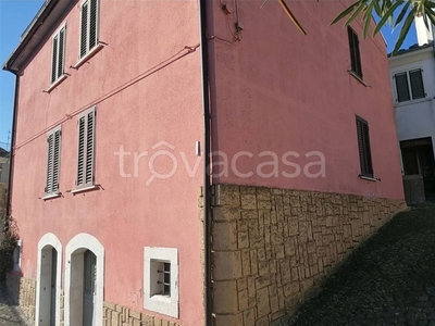Villa a Schiera in in vendita da privato a Roccasicura via Abruzzi, 55