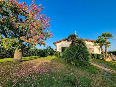 Villa con giardino a Milazzo