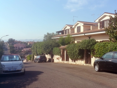 Villa con terrazzo, Guidonia Montecelio marco simone