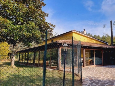 Villa in vendita a Isernia contrada Valgianese, 45C