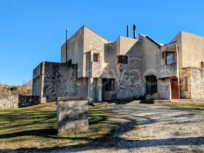 Villa in vendita a Isernia via Santa Maria, 16