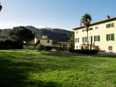 Villa in Vendita a Lucca, zona Sud, 3'000'000€, 1600 m²
