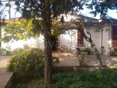 Villa in vendita a Modugno via cimabue