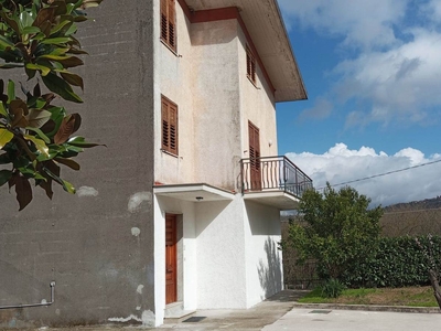 Villa in vendita a San Michele Di Serino Avellino