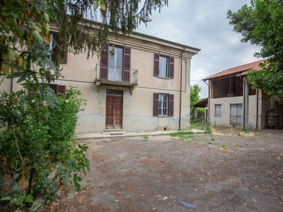 Villa in vendita a Volpedo strada Provinciale volpedo-pozzol Groppo