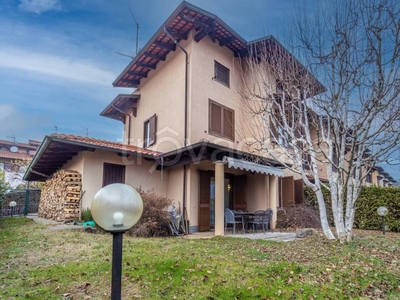 Villa in vendita a Zumaglia via Gallo Ditzer, 64
