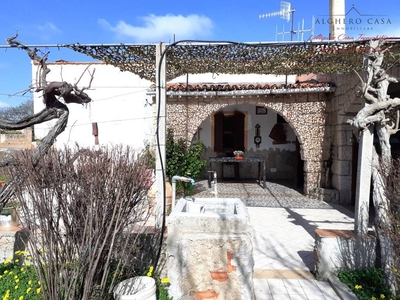 Villa in vendita ad Alghero strada Vicinale Punta Moro, 50