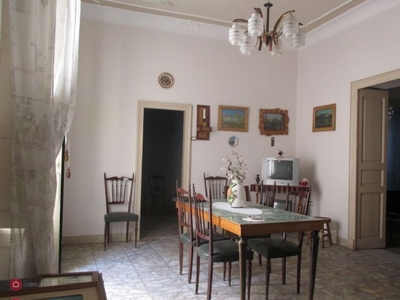 Villa in Vendita in a Piedimonte Etneo