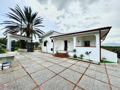 Villa in Vendita in Contrada Giambruno a Trappeto