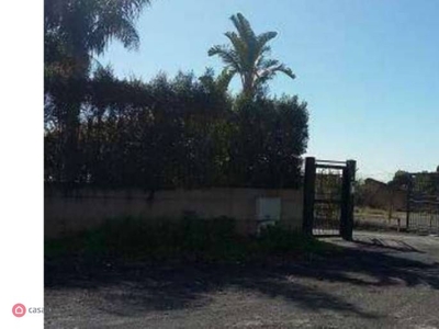 Villa in Vendita in Via Salvo D'Acquisto 45 a Gravina di Catania