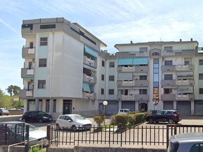 Appartamento in Strada Capograssa , 502, Latina (LT)