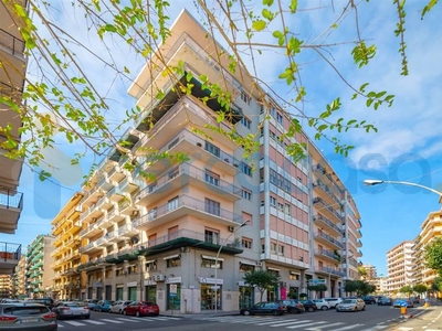 Appartamento Quadrilocale in vendita in Corso Italia 29, Acireale