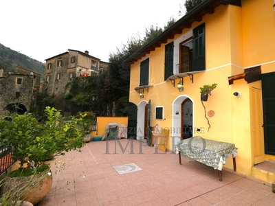 Casa in vendita 2 Stanze da letto a Ventimiglia
