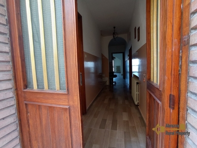Casa in vendita 4 Stanze da letto a Roccavivara
