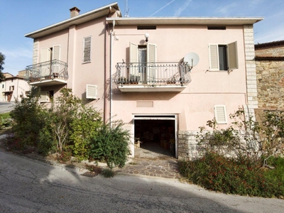 Casa indipendente in vendita 2 Stanze da letto a Castiglione Del Lago