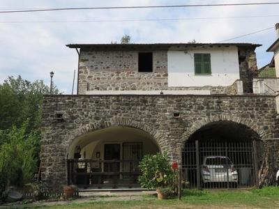 Casa semi indipendente in vendita 2 Stanze da letto a Mulazzo