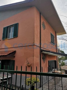 Casa semi indipendente in vendita in Via Dei Pini 3, Castelnuovo Magra