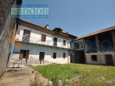Casa singola da ristrutturare in vendita a San Germano Vercellese