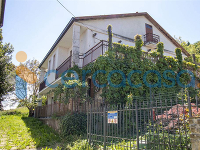 Casa singola in vendita a Melazzo