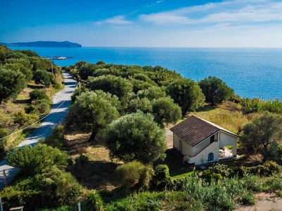 Casa vacanza per 4 persone con giardino