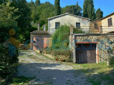 Rustico casale in vendita a Volterra