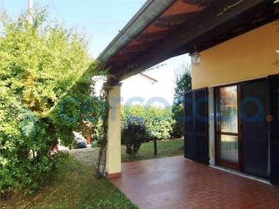 Villa in ottime condizioni in vendita a Castelnuovo Magra