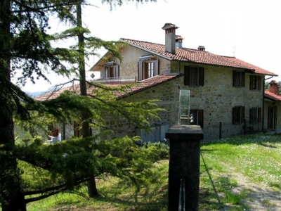 Villa in vendita 5 Stanze da letto a Fivizzano