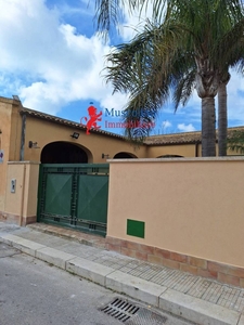 Villa in vendita 5 Stanze da letto a Mazara Del Vallo