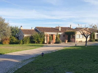 villa in vendita a Giulianova