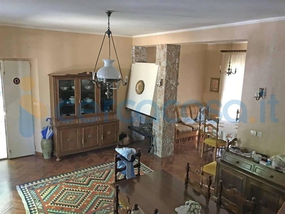 Villa in vendita in Pian Dell'elmo, Apiro