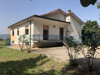Villa in vendita in Via Campo Del Medico, Roccasecca