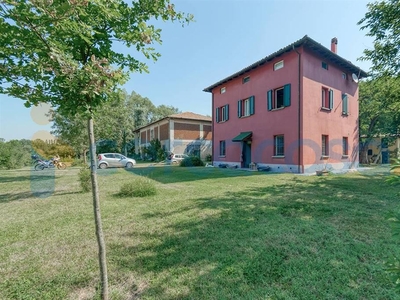 Villa in vendita in Via Savena Abbandonata, Baricella